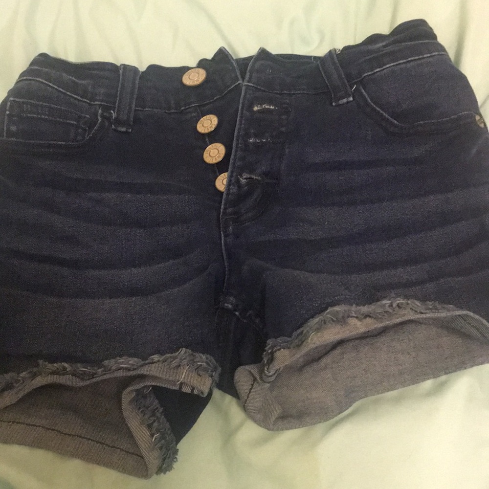 High wasted jean shorts